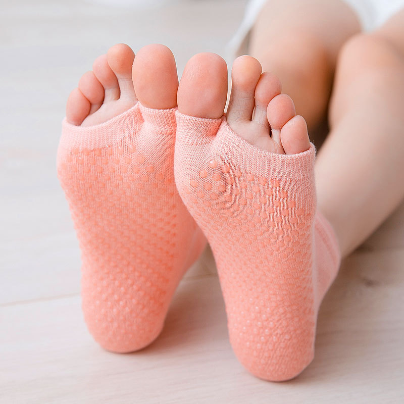Non-Slip Split-Toe Yoga Socks  - Yoga Fitness Pilates ulasan dan harga